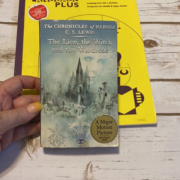Lion, Witch and Wardrobe Novel & Unit Study for Middle & Upper Grades - Picture 4 of 8